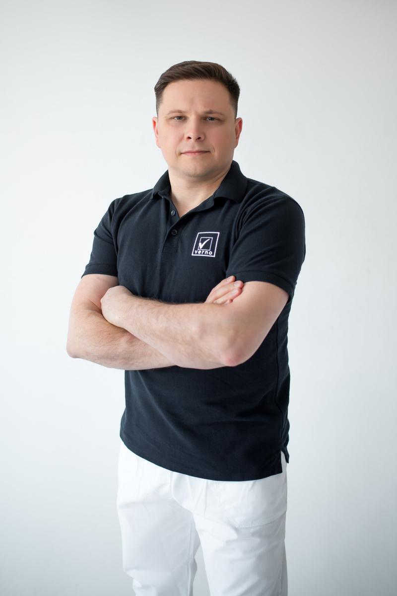 Стоматолог Зміїв